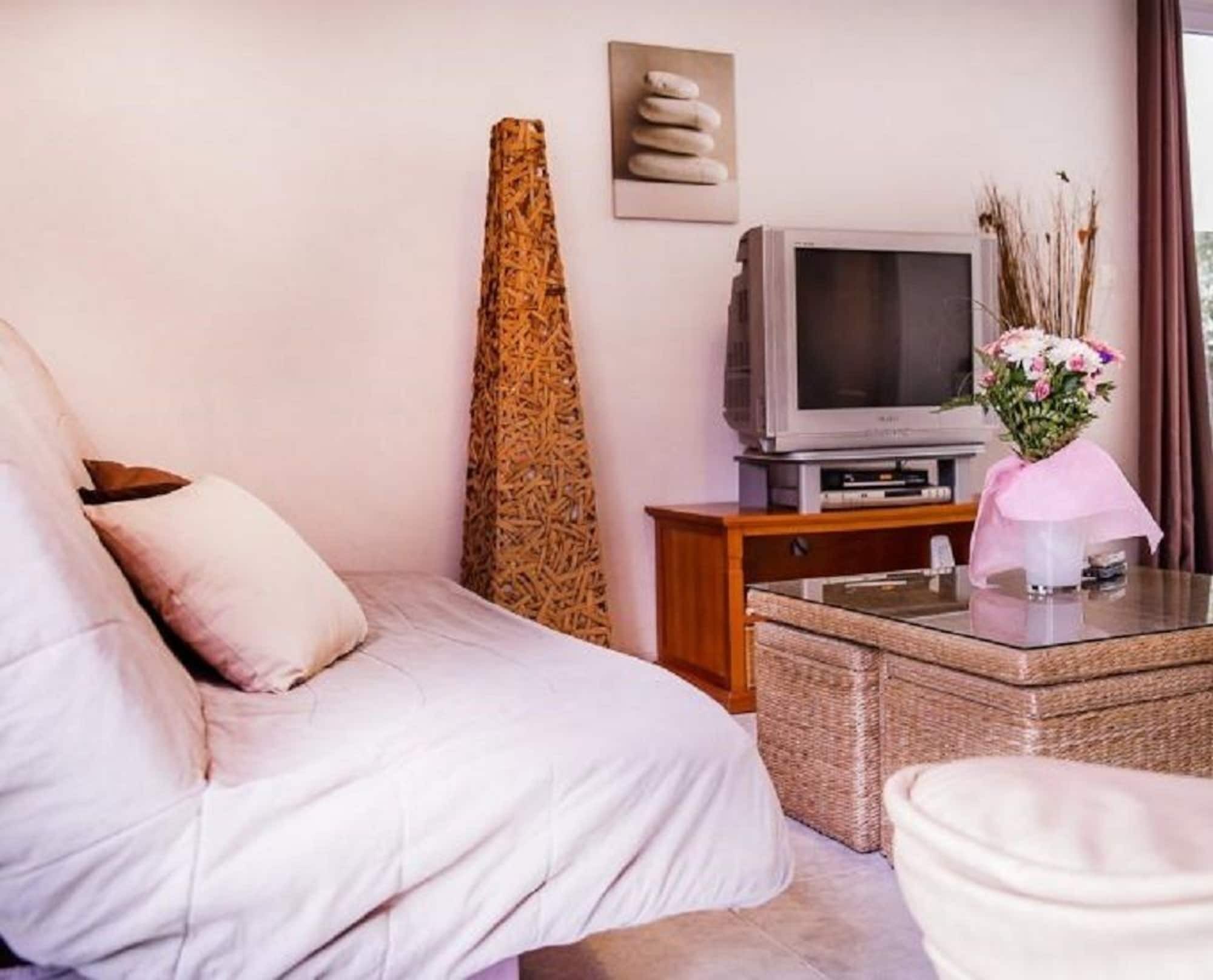 Perla Di Macchia 3* Bonifacio (Corsica)